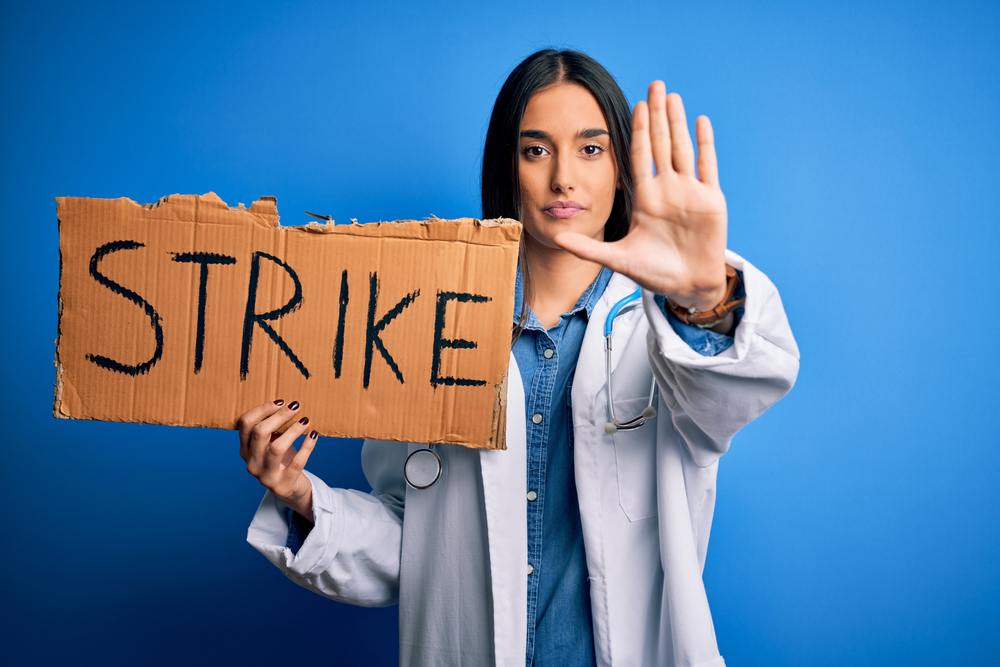 Providence nurses across Oregon strike